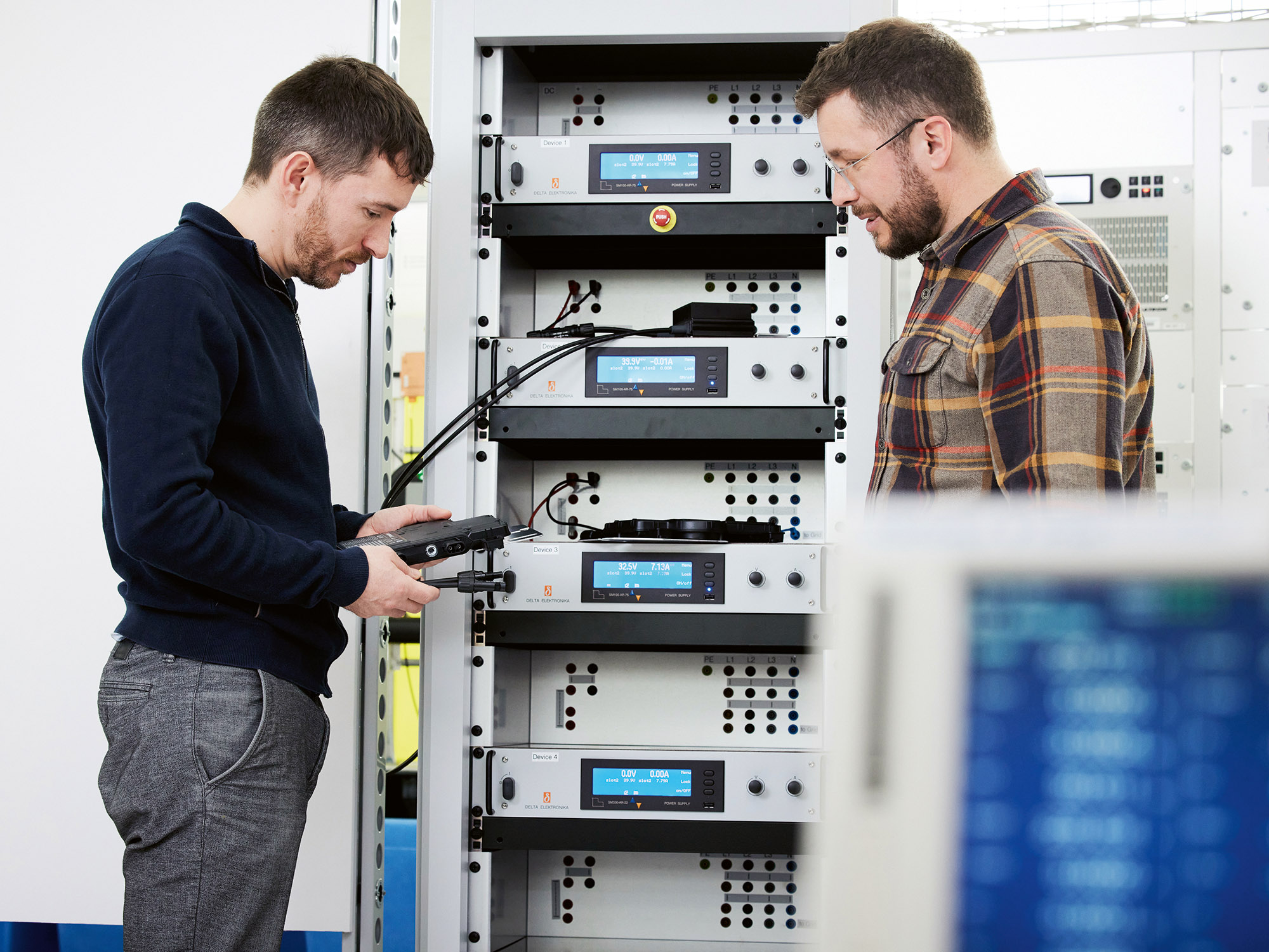 Wie Solarstrom das Netz stabilisieren kann